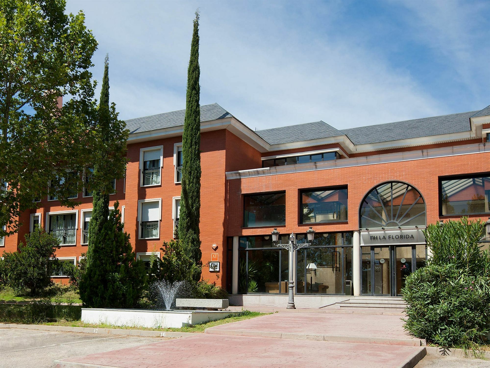 Apartamentos TH La Florida Madri Exterior foto
